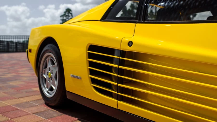 1990 Ferrari Testarossa - Image 9 of 12