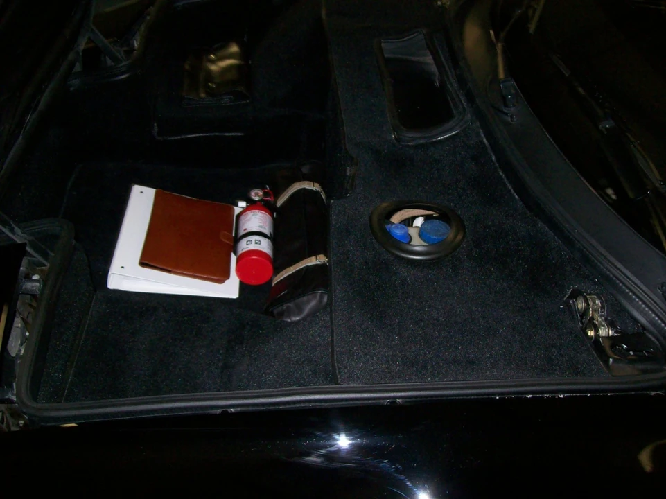 1990 Ferrari Testarossa - Image 30 of 31