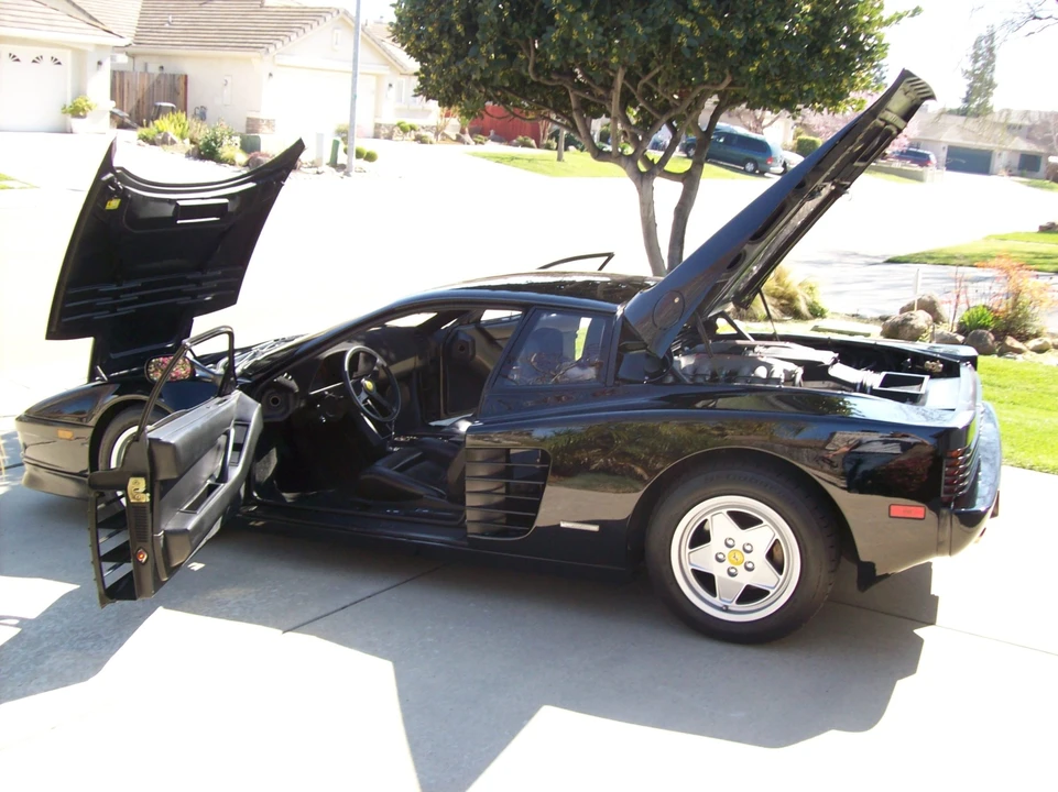 1990 Ferrari Testarossa - Image 23 of 31