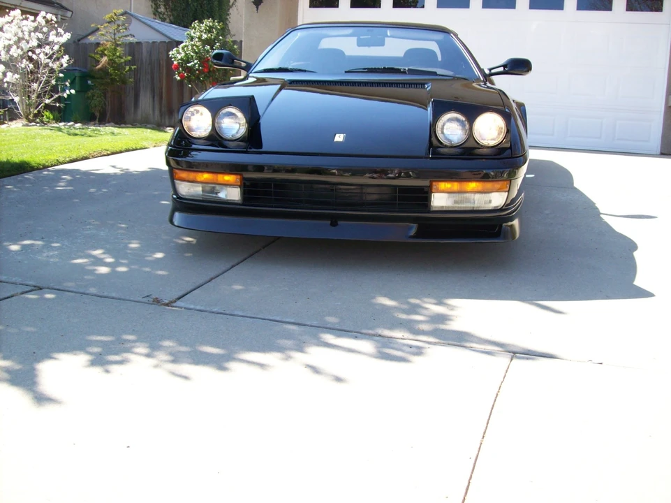 1990 Ferrari Testarossa - Image 25 of 31