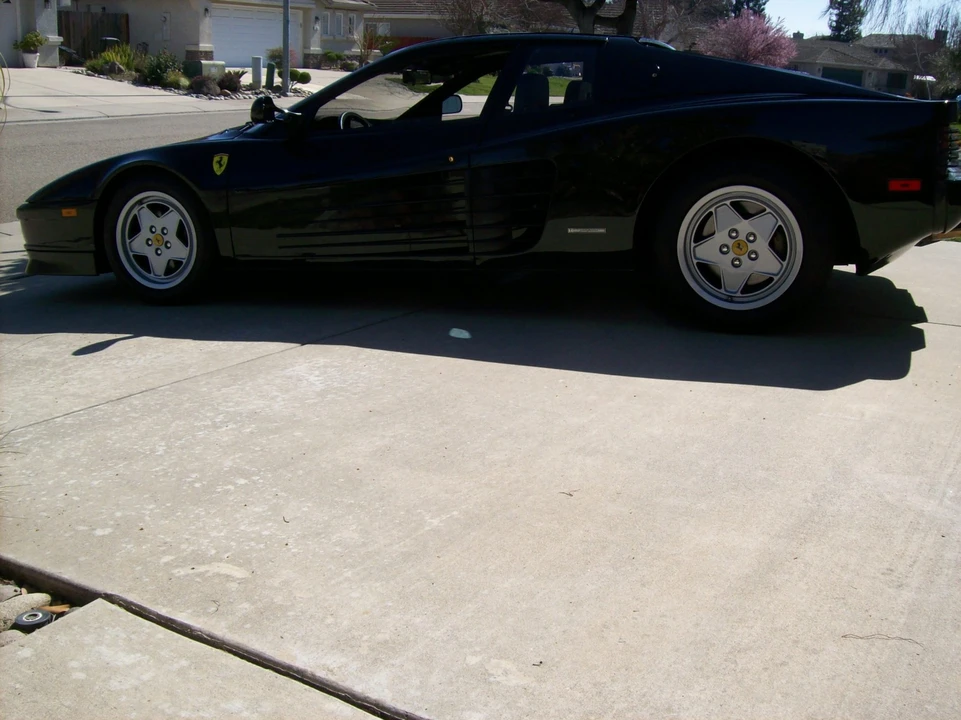 1990 Ferrari Testarossa - Image 9 of 31