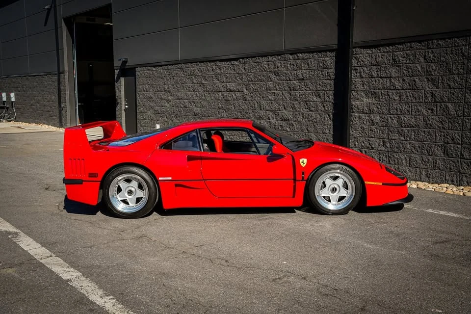 1990 Ferrari F40 - Image 7 of 18