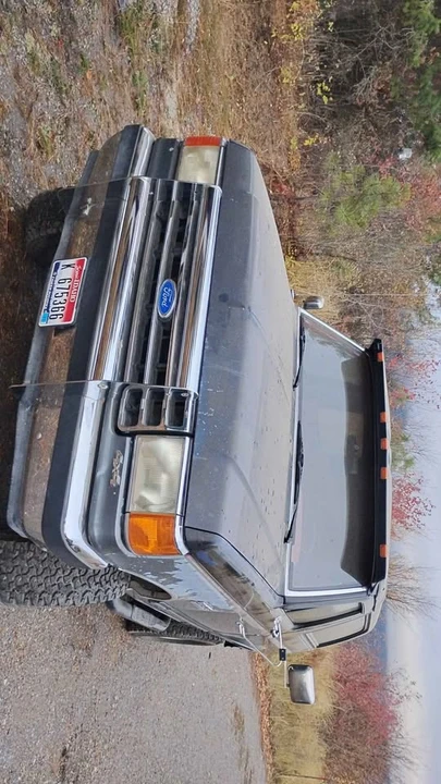 1990 Ford Bronco 4th Gen - Image 3 of 10