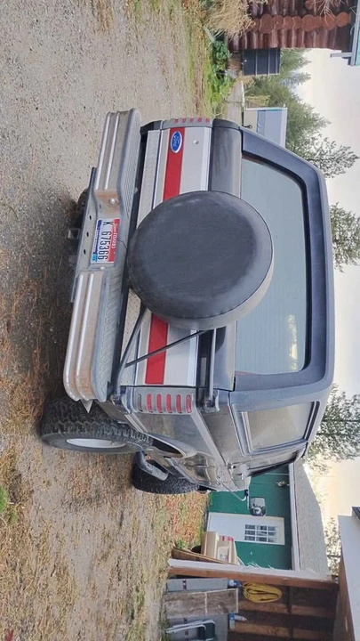 1990 Ford Bronco 4th Gen - Image 5 of 10