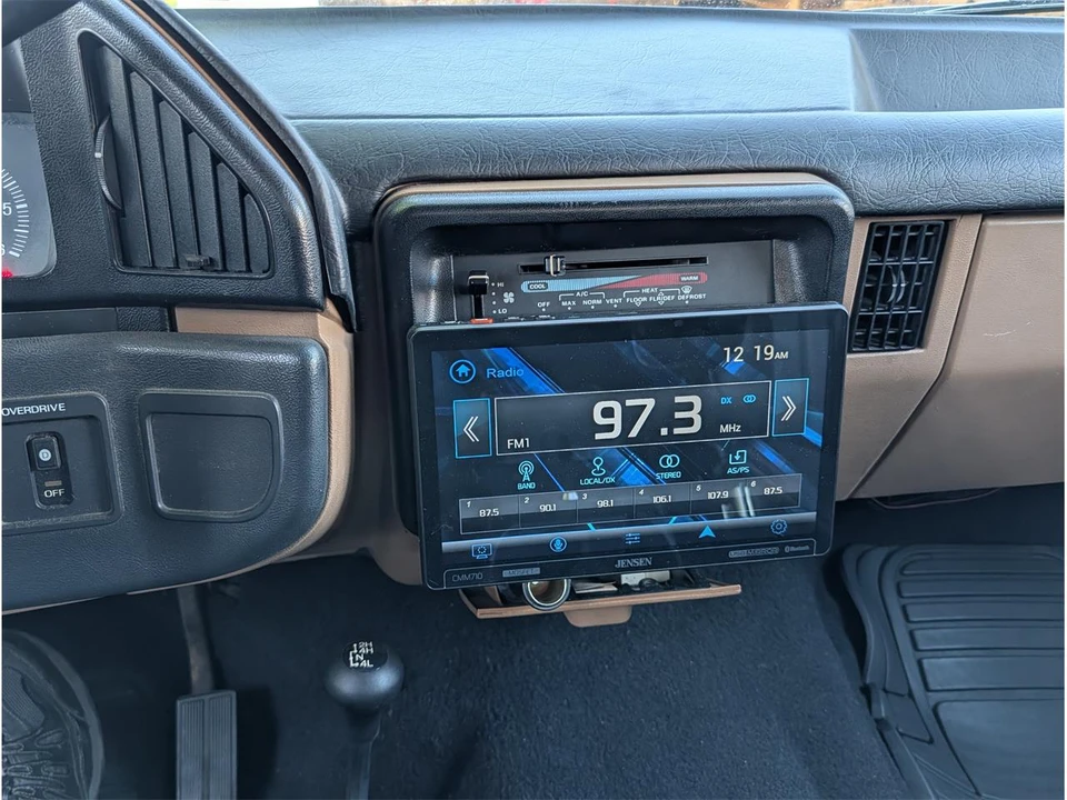 1990 Ford Bronco 4th Gen - Image 11 of 17