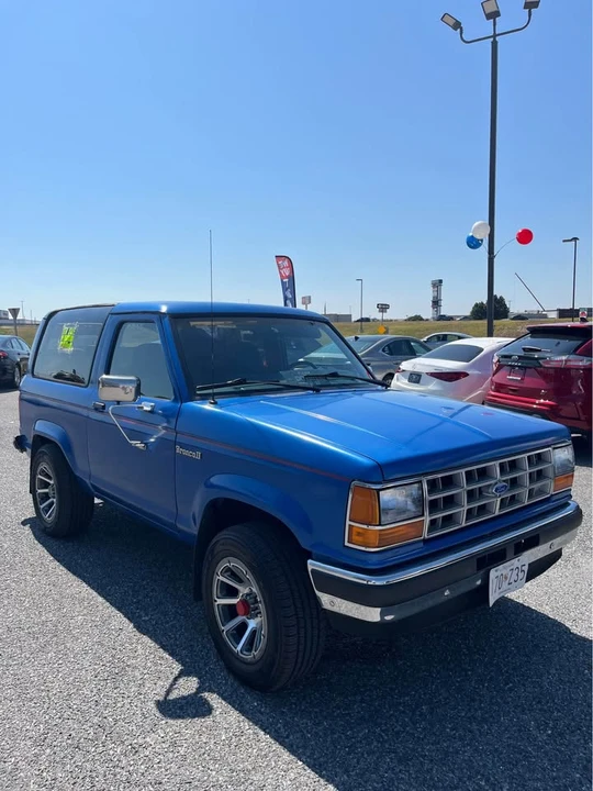 1990 Ford Bronco 4th Gen - Image 7 of 13