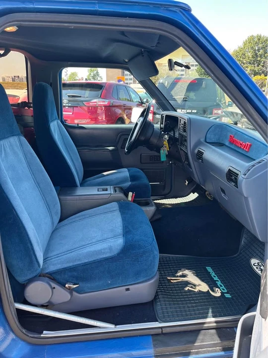 1990 Ford Bronco 4th Gen - Image 2 of 13