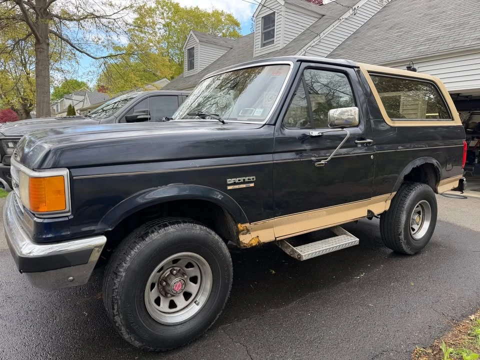 1990 Ford Bronco 4th Gen - Image 4 of 9