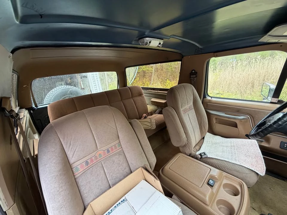 1990 Ford Bronco 4th Gen - Image 3 of 9