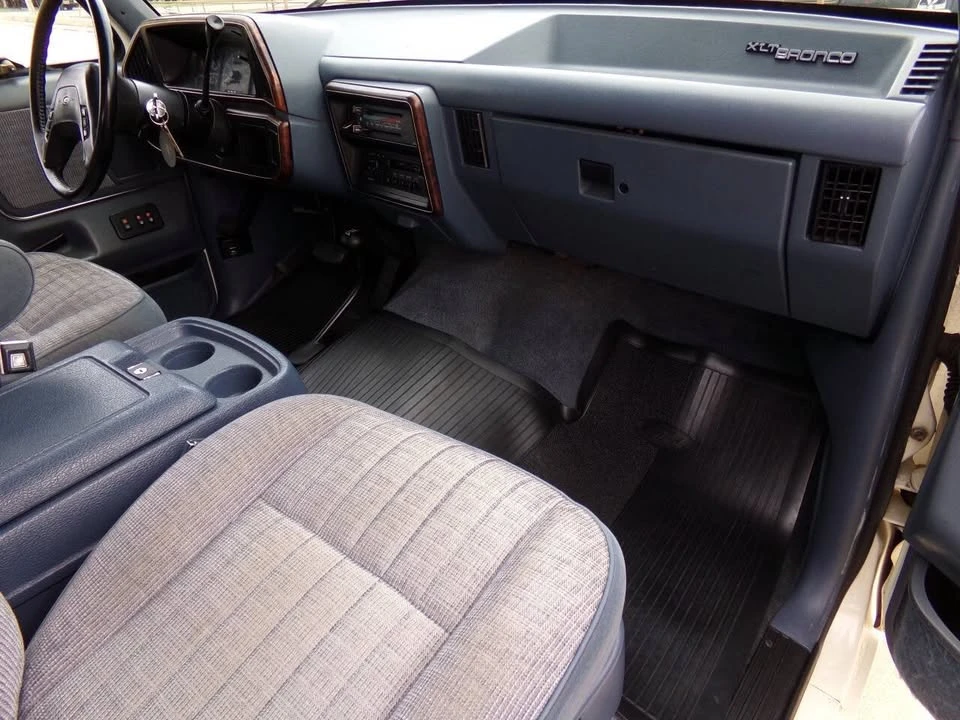 1990 Ford Bronco 4th Gen - Image 20 of 20