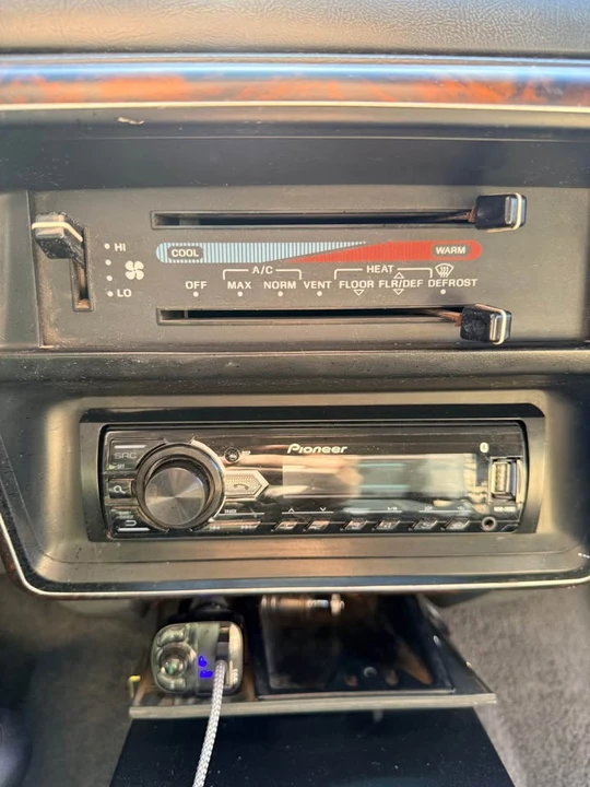1990 Ford Bronco 4th Gen - Image 9 of 10