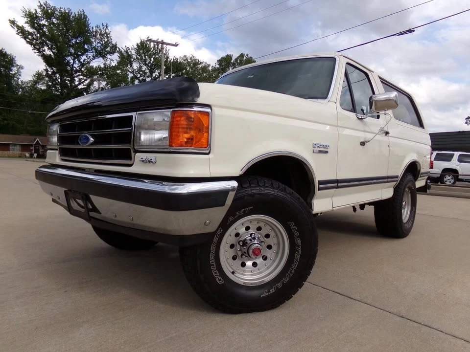 1990 Ford Bronco 4th Gen - Image 15 of 20