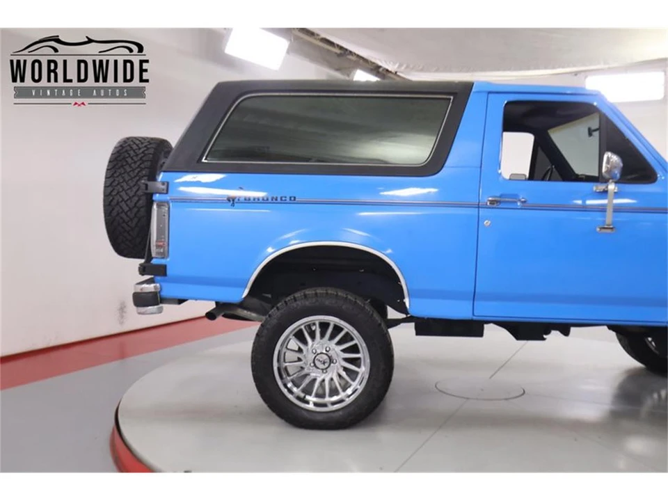 1990 Ford Bronco 4th Gen - Image 9 of 31