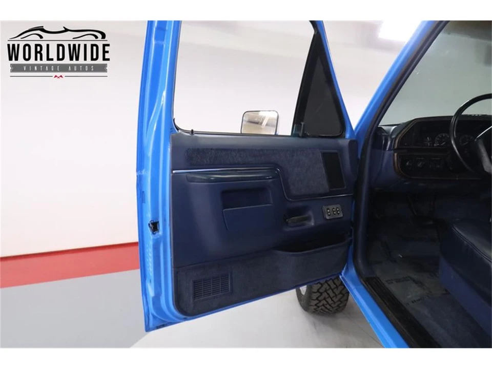 1990 Ford Bronco 4th Gen - Image 27 of 31