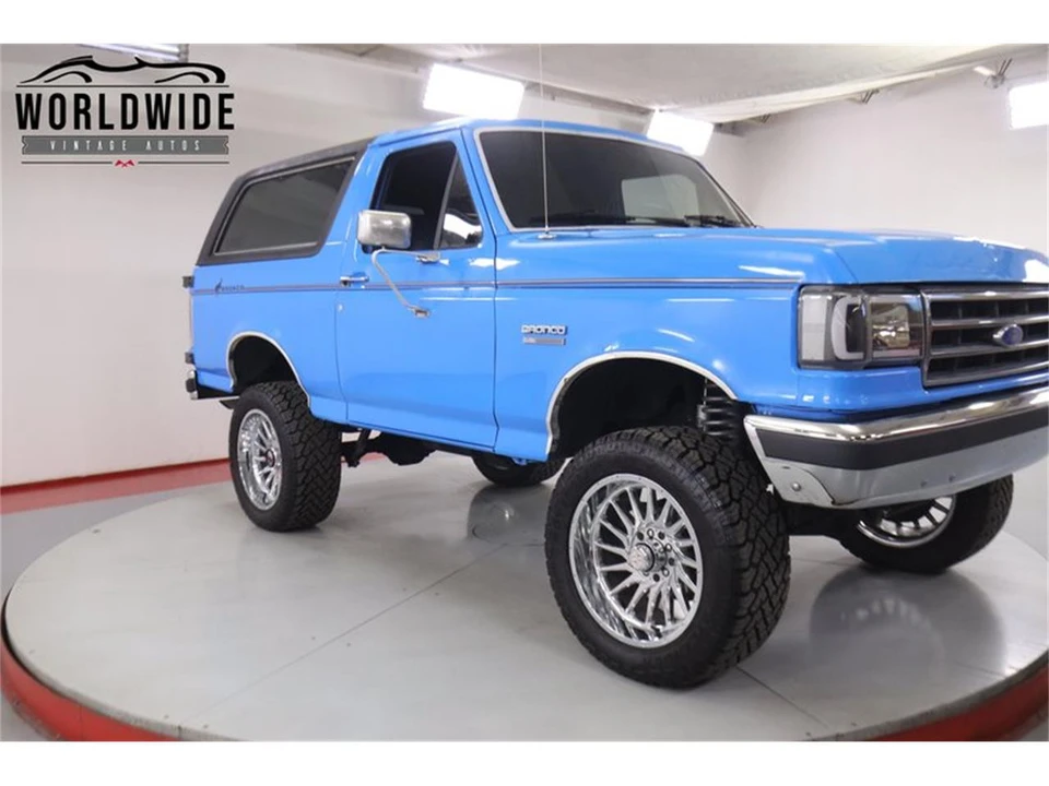 1990 Ford Bronco 4th Gen - Image 14 of 31