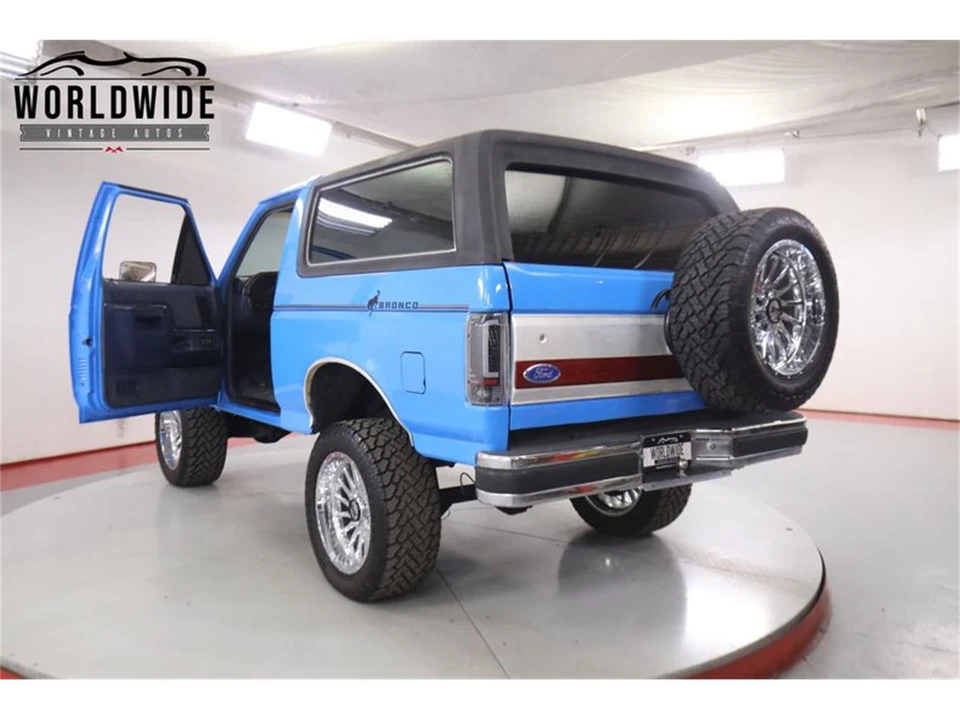 1990 Ford Bronco 4th Gen - Image 24 of 31