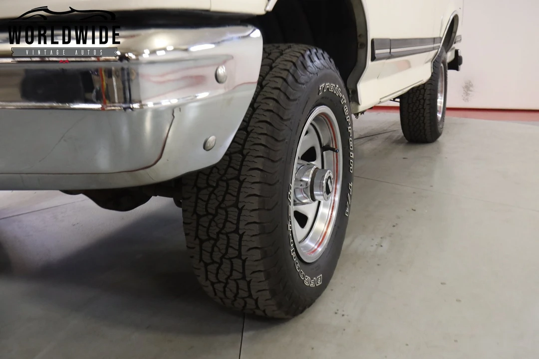 1990 Ford Bronco 4th Gen - Image 11 of 12