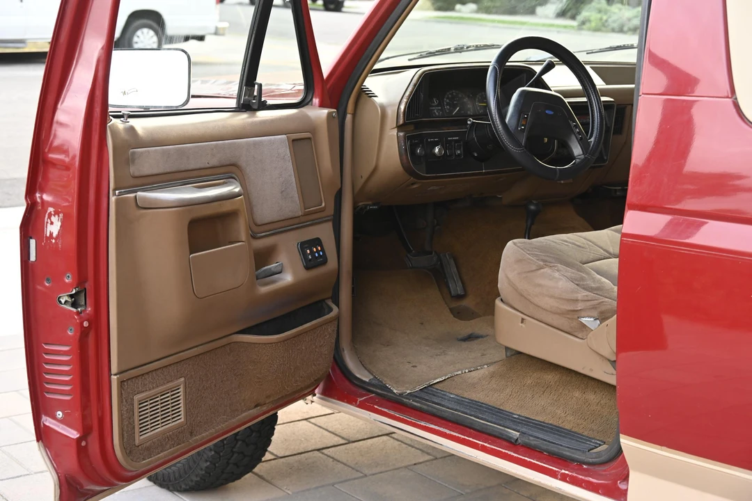 1990 Ford Bronco 4th Gen - Image 26 of 31