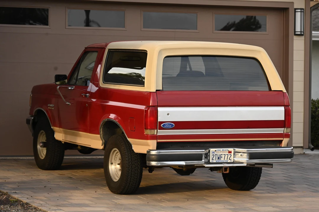 1990 Ford Bronco 4th Gen - Image 4 of 31