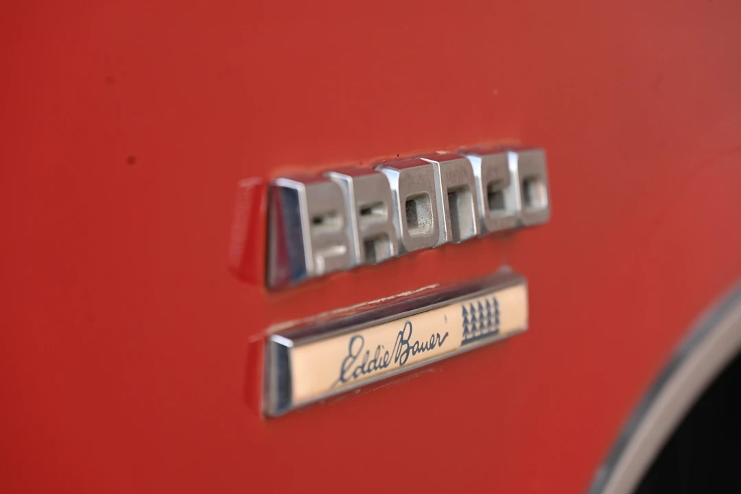1990 Ford Bronco 4th Gen - Image 16 of 31