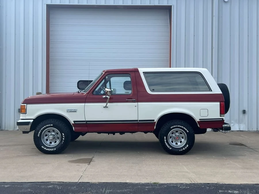 1990 Ford Bronco 4th Gen - Image 2 of 7