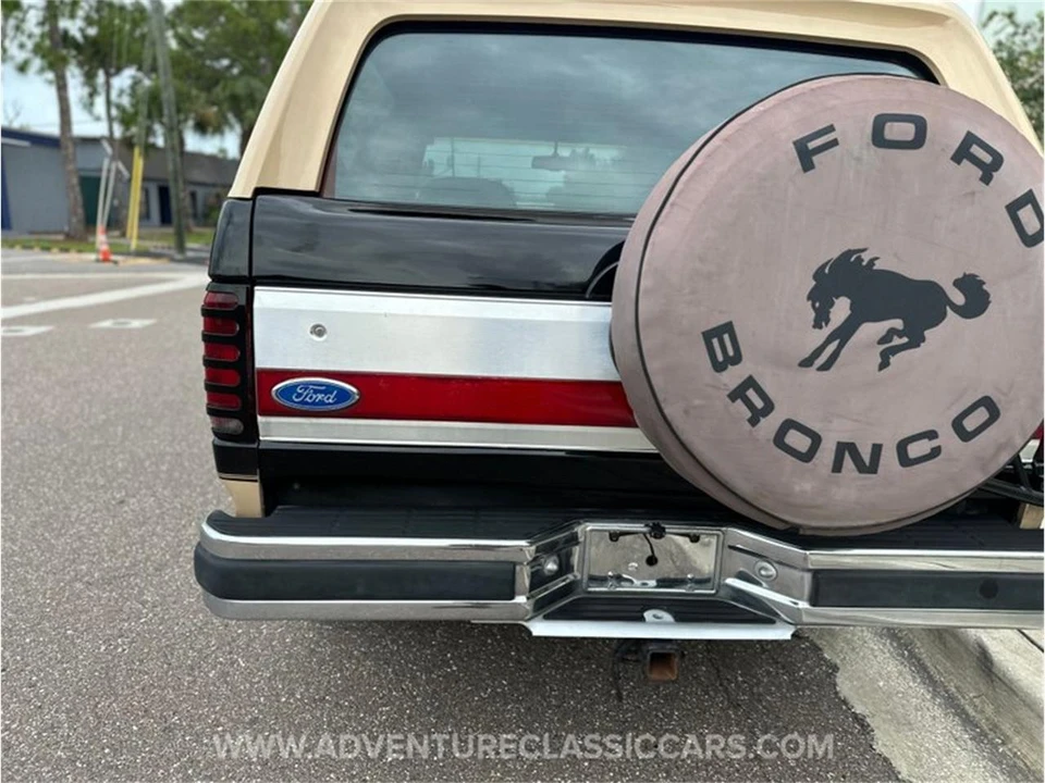 1990 Ford Bronco 4th Gen - Image 16 of 31