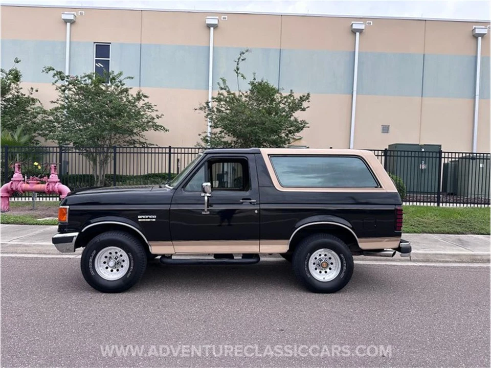 1990 Ford Bronco 4th Gen - Image 22 of 31