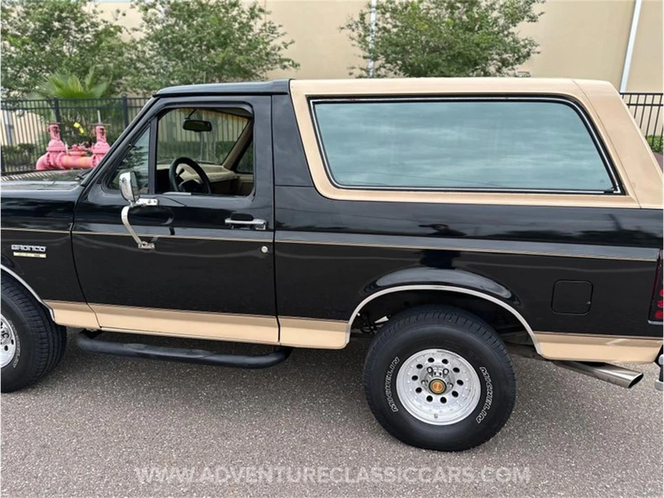 1990 Ford Bronco 4th Gen - Image 3 of 31