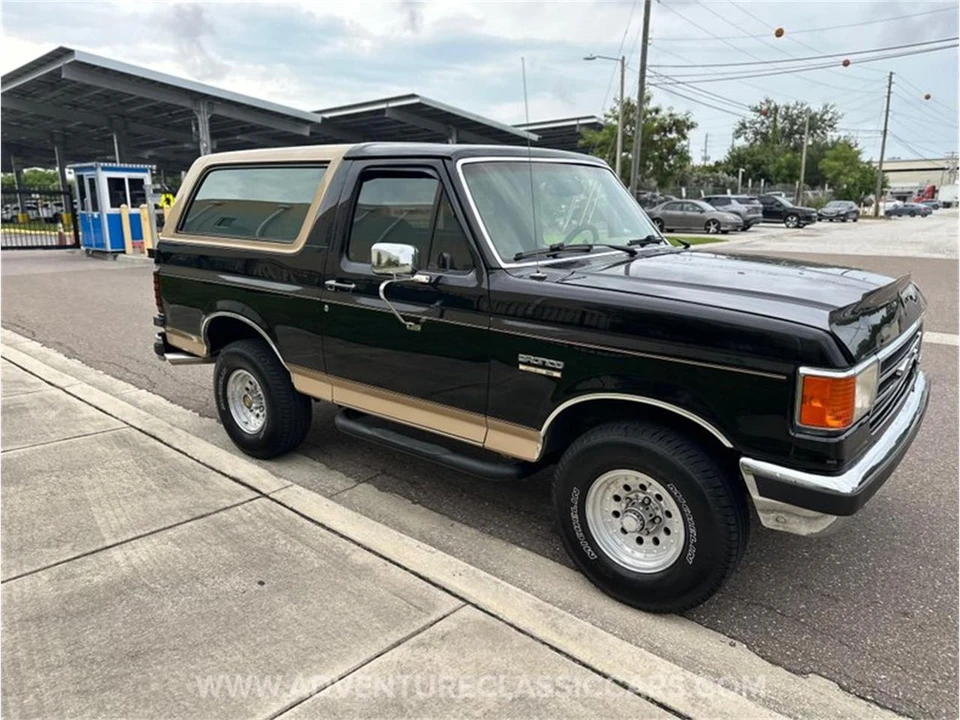 1990 Ford Bronco 4th Gen - Image 30 of 31
