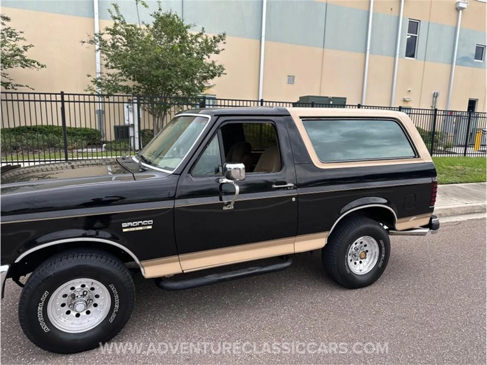 1990 Ford Bronco 4th Gen - Image 10 of 31