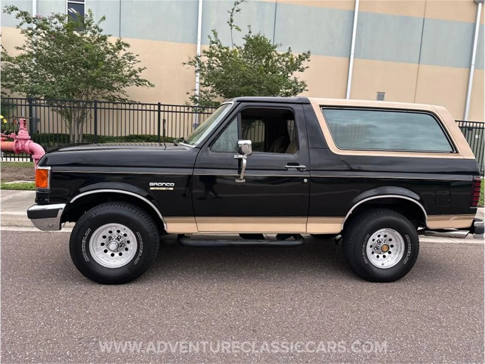 1990 Ford Bronco 4th Gen - Image 4 of 31