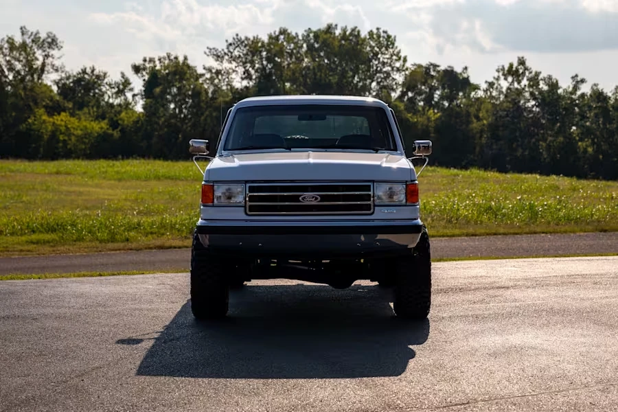 1990 Ford Bronco 4th Gen - Image 4 of 31