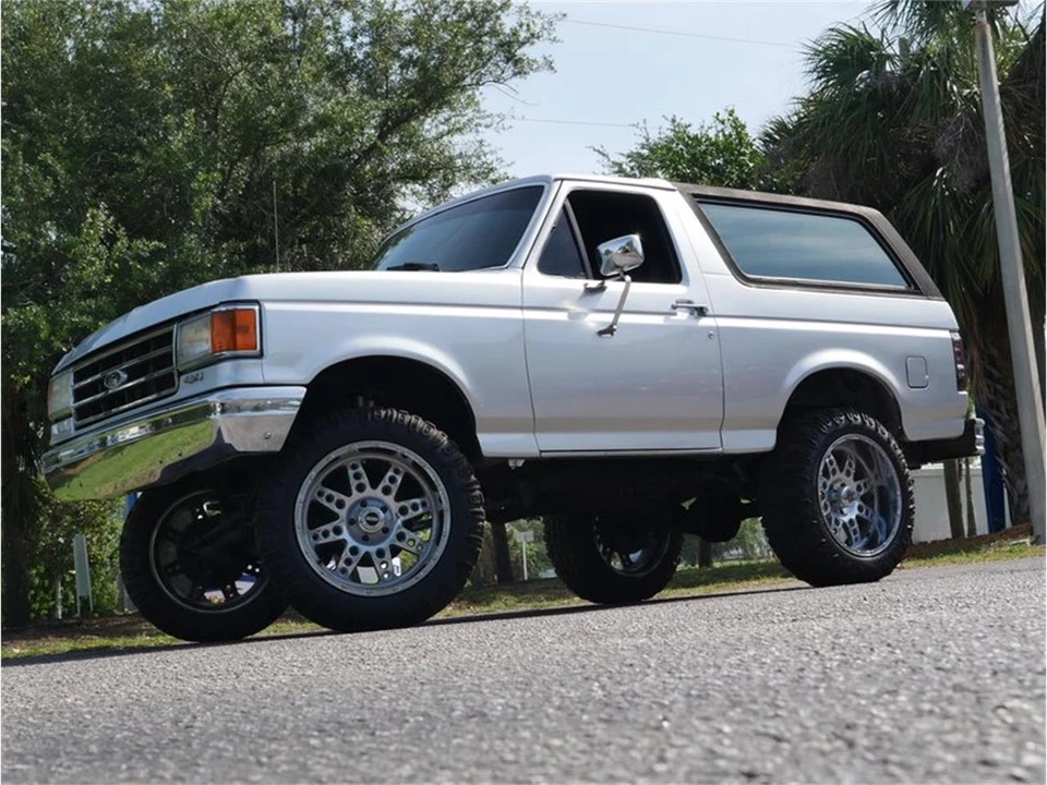 1990 Ford Bronco 4th Gen - Image 10 of 31