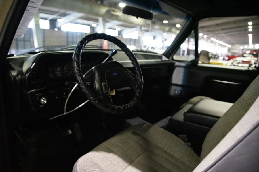 1990 Ford Bronco 4th Gen - Image 8 of 10