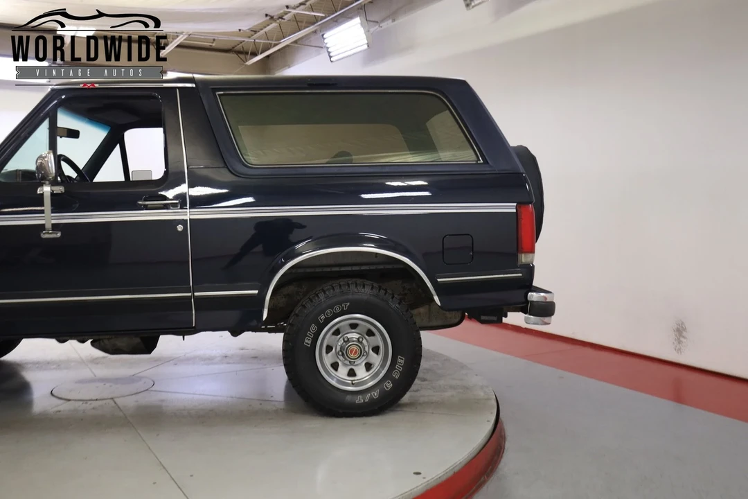 1990 Ford Bronco 4th Gen - Image 10 of 12