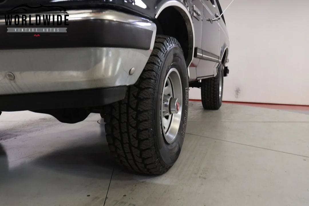 1990 Ford Bronco 4th Gen - Image 11 of 12