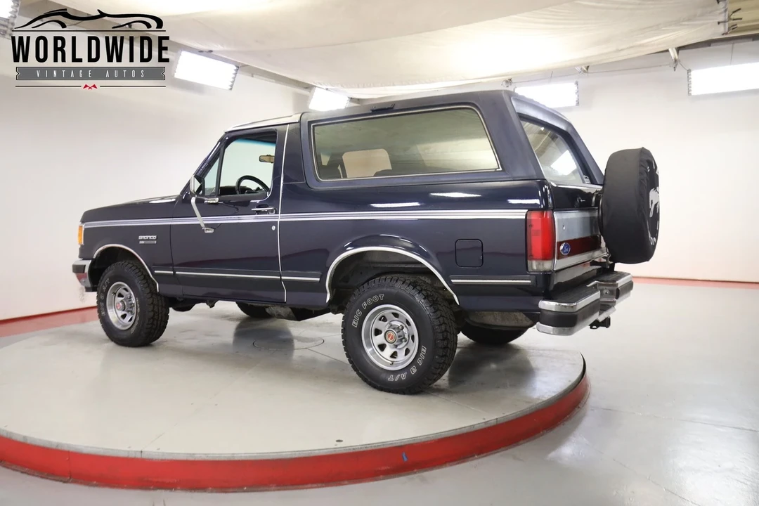 1990 Ford Bronco 4th Gen - Image 5 of 12