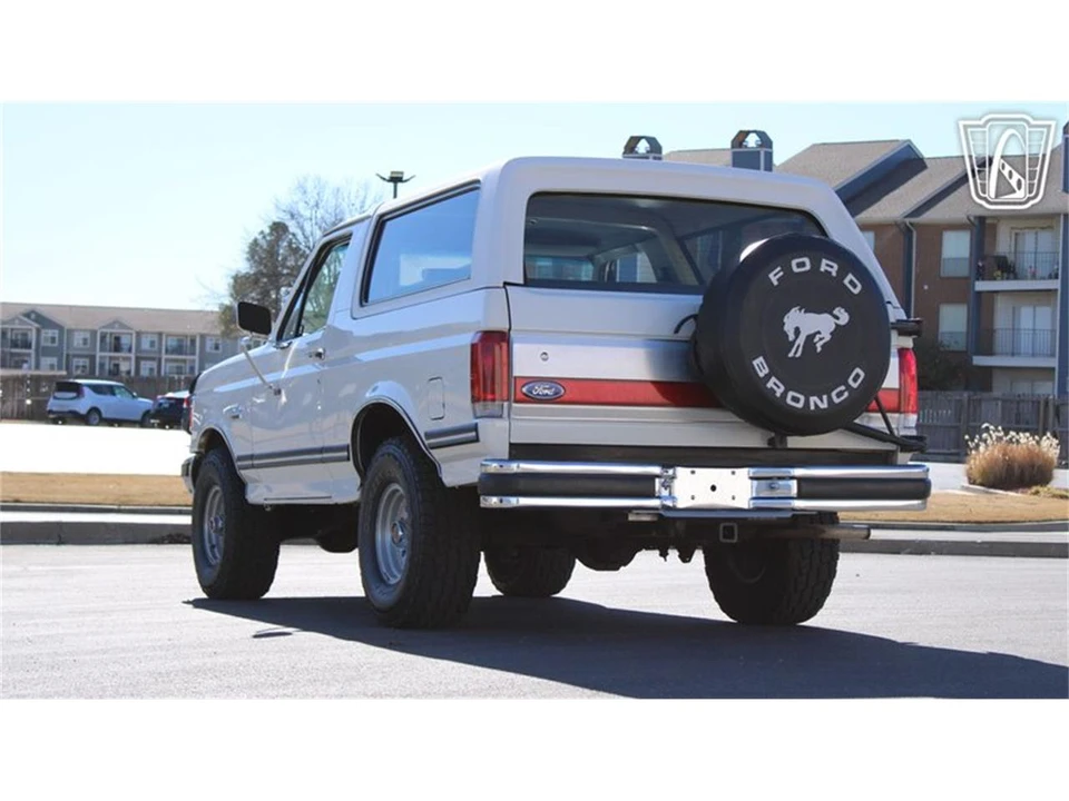 1990 Ford Bronco 4th Gen - Image 21 of 31
