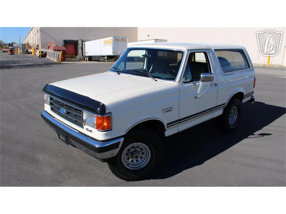 1990 Ford Bronco 4th Gen - Image 12 of 31