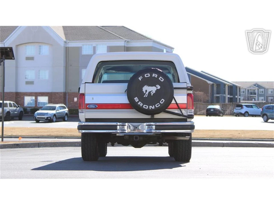 1990 Ford Bronco 4th Gen - Image 22 of 31