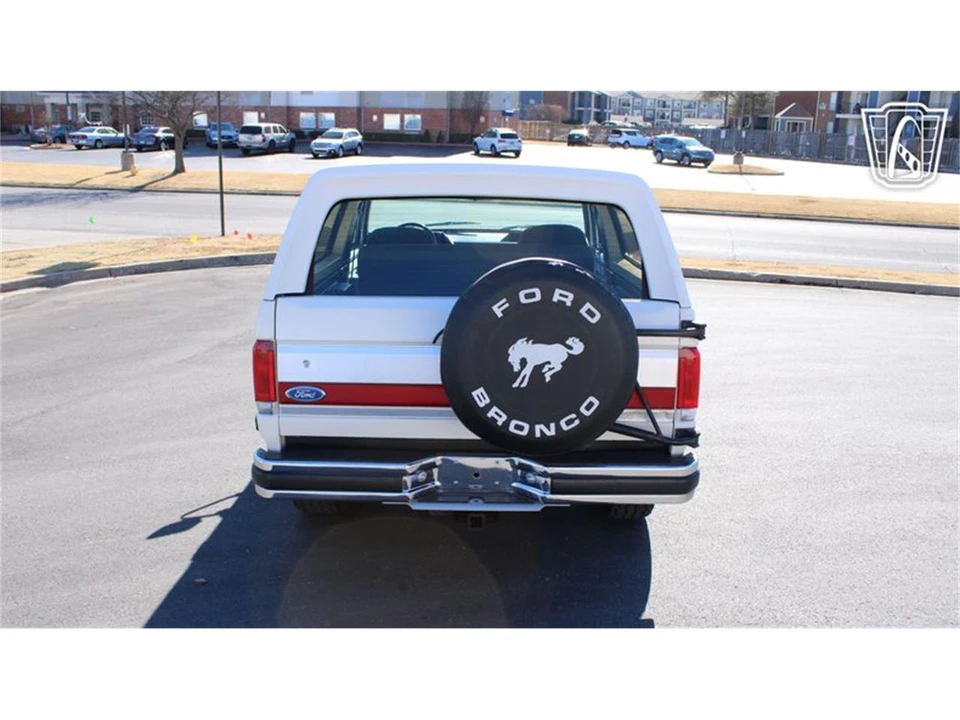 1990 Ford Bronco 4th Gen - Image 24 of 31