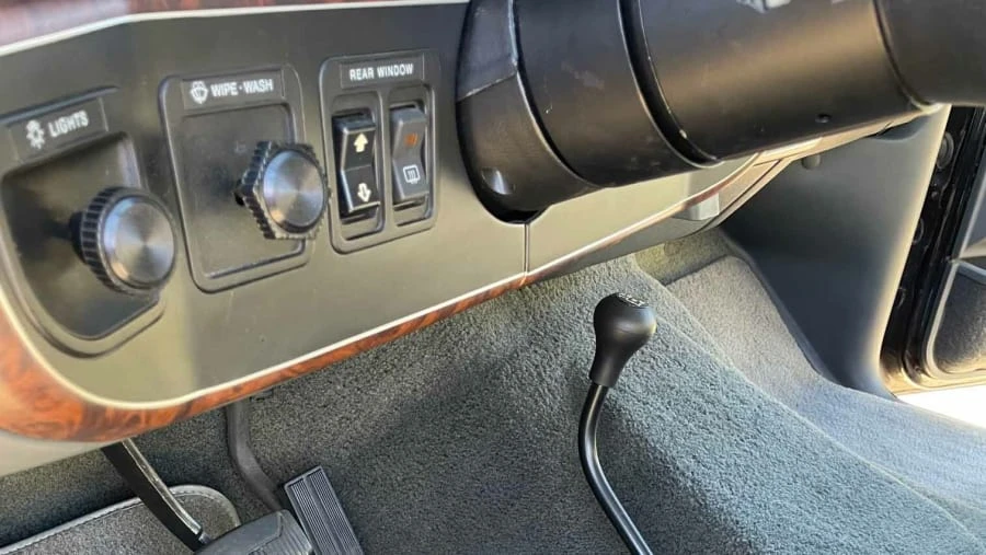 1990 Ford Bronco 4th Gen - Image 6 of 31