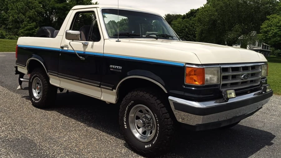 1990 Ford Bronco 4th Gen - Image 11 of 24