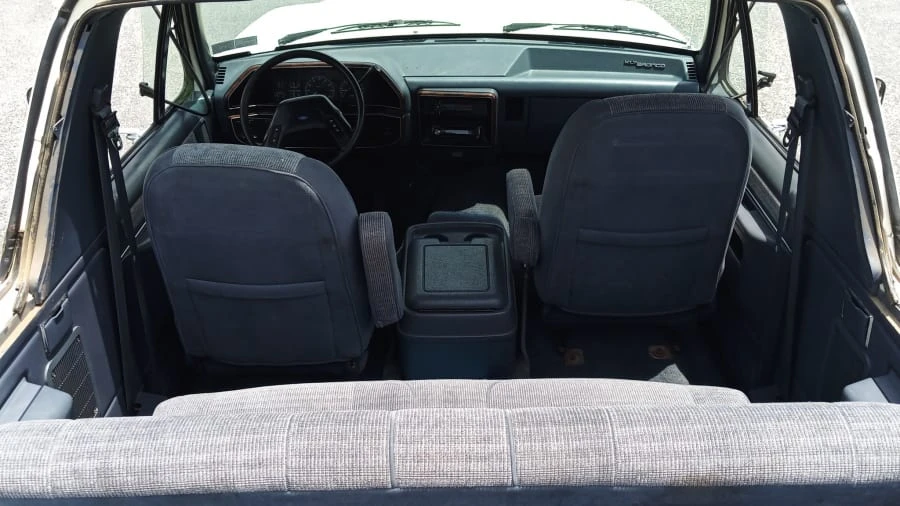 1990 Ford Bronco 4th Gen - Image 9 of 24