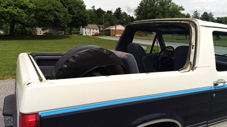1990 Ford Bronco 4th Gen - Image 12 of 24