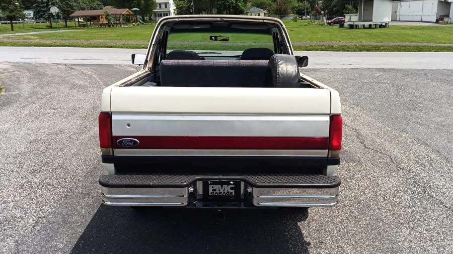 1990 Ford Bronco 4th Gen - Image 14 of 24