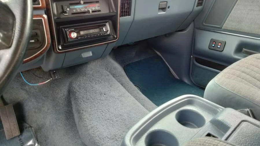 1990 Ford Bronco 4th Gen - Image 5 of 24