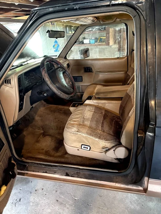 1990 Ford Bronco 4th Gen - Image 3 of 4