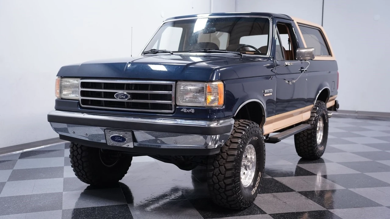 1990 Ford Bronco 4th Gen - Image 17 of 21