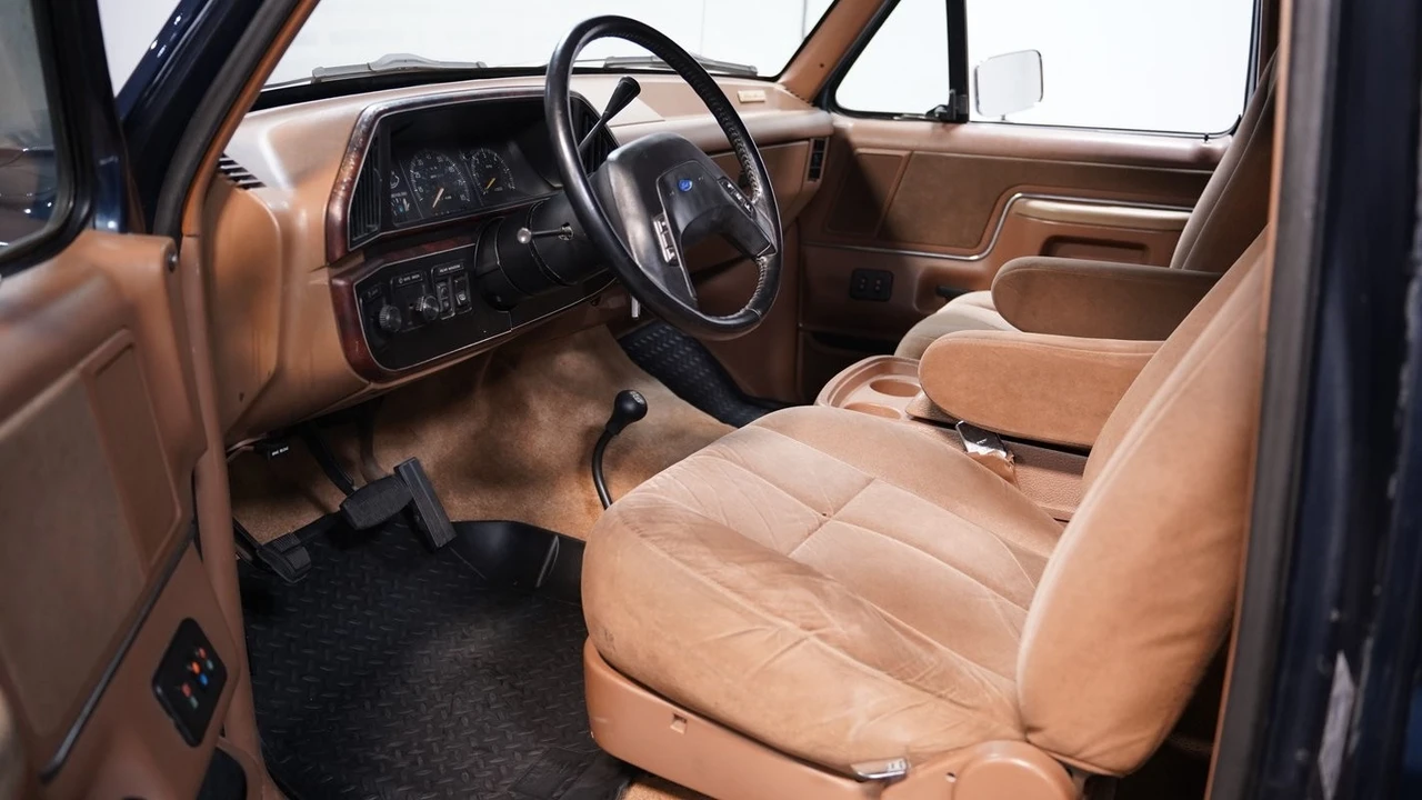 1990 Ford Bronco 4th Gen - Image 5 of 21